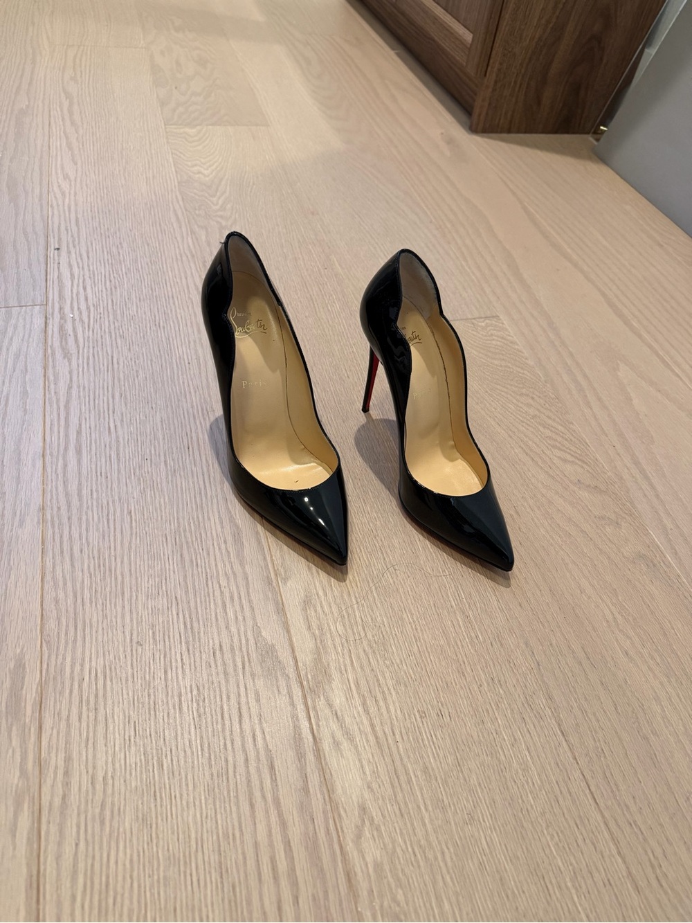 Christian Louboutin | Hot Chick Scallop Pointed Toe Pump